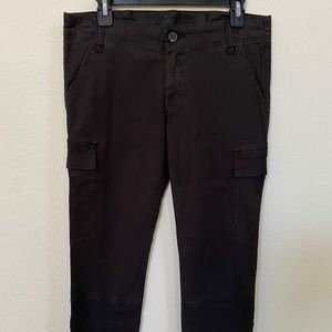 NWT JOE’S Tapered Ankle Cargo Pant (size 29)